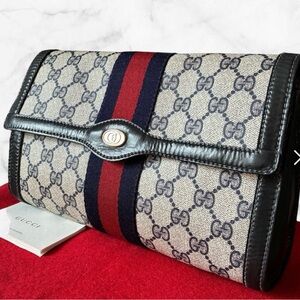 Gucci GG Supreme Web sherry line Clutch
